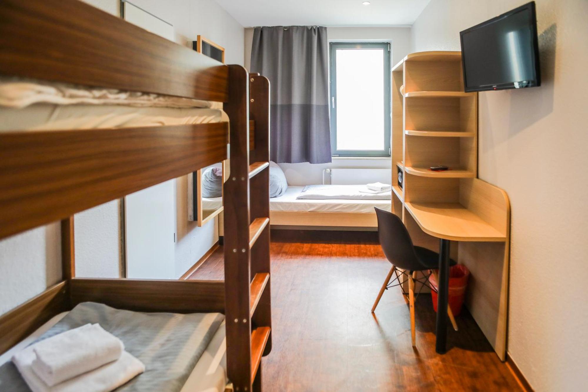 Acama Hotel & Hostel Kreuzberg — Photos 1